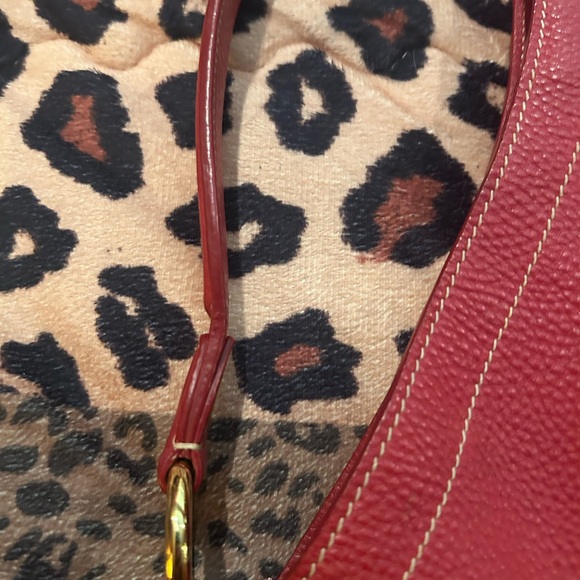 Red Prada Bag - Picture 5 of 9